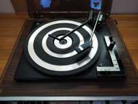 Gramofon Milanielektro vintage