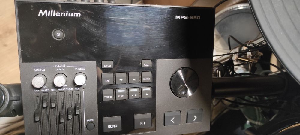 Bateria electrónica Millennium mps-850