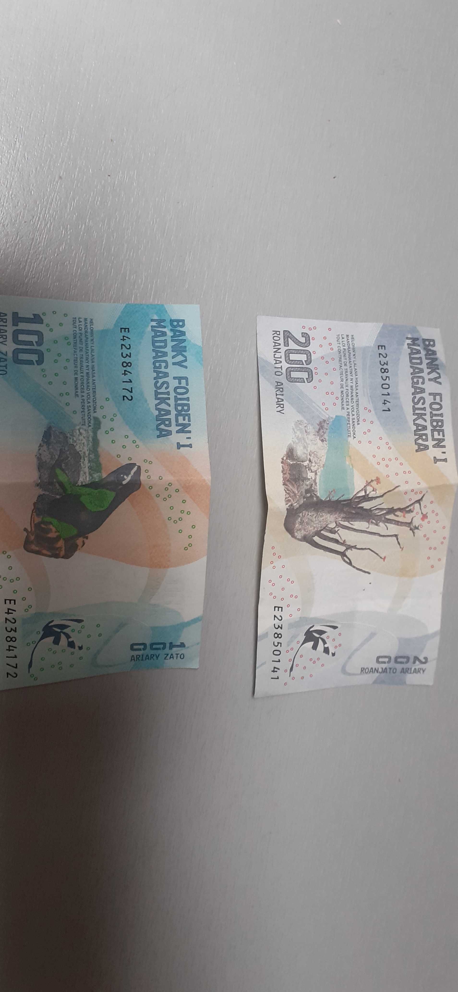 Banknot Chiny Madagaskar Argentyna