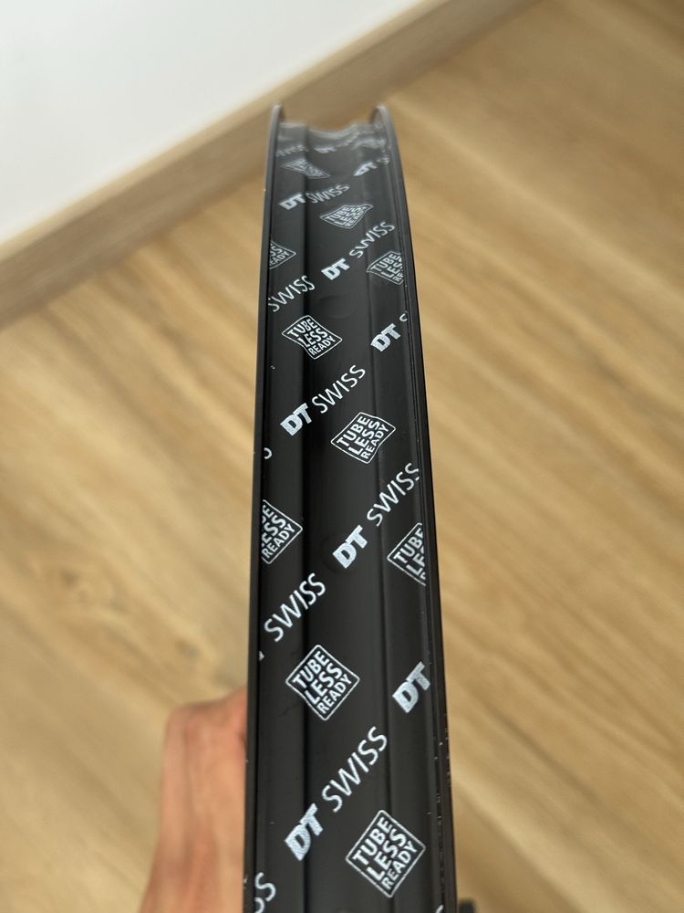 Características DT Swiss H 1900 Spline 30 29´´ 6B Disc Tubeless