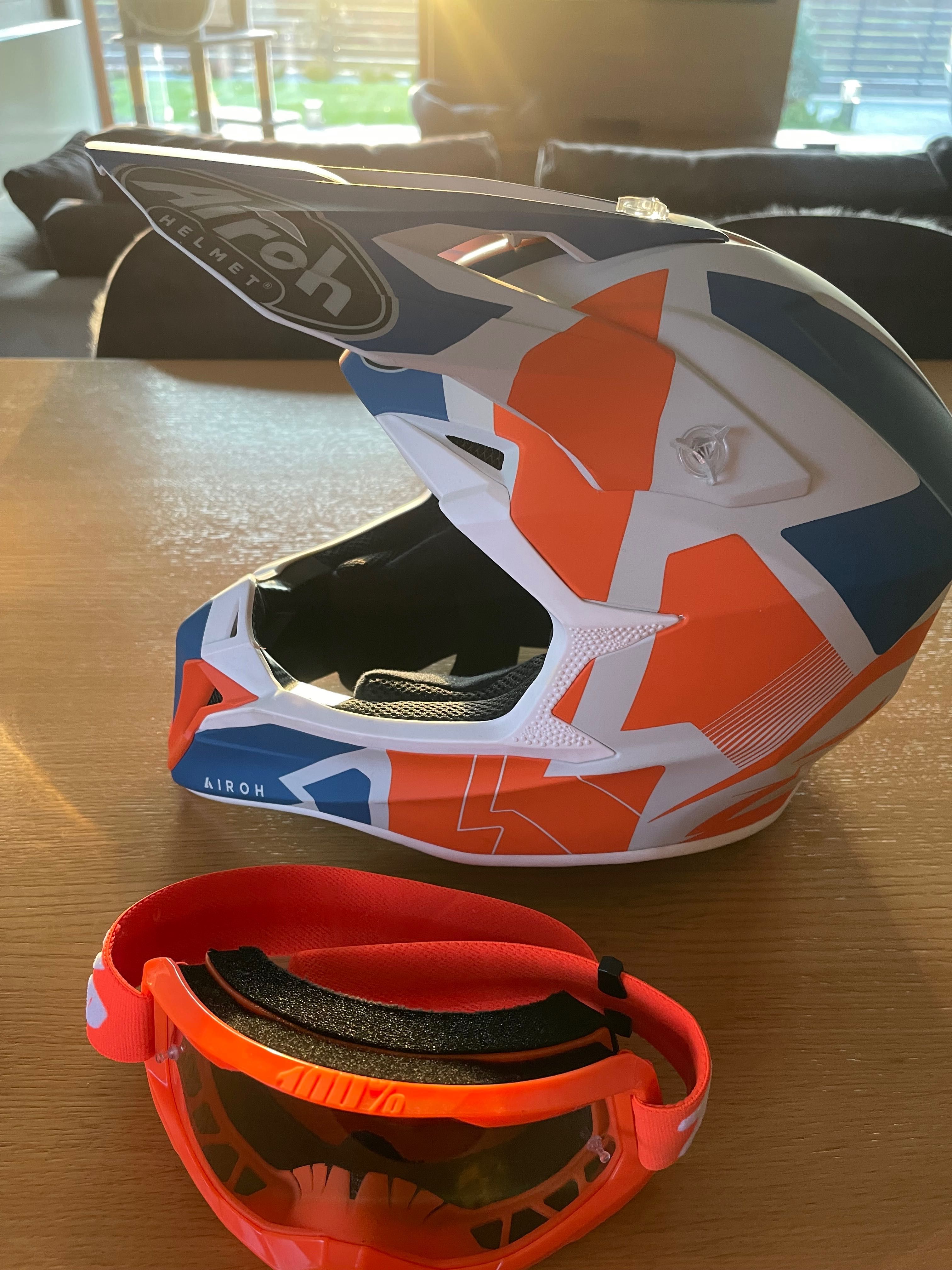 Kask AIROH Twist 3 Dizzy Blue/Red Gloss
