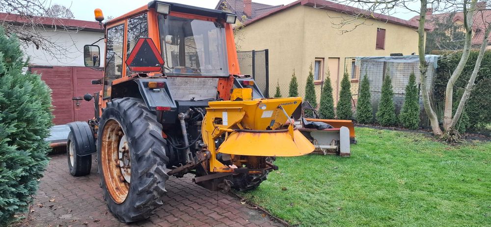 Valmet Valtra, Pług do śniegu, Dmuchawa Zamiatarka