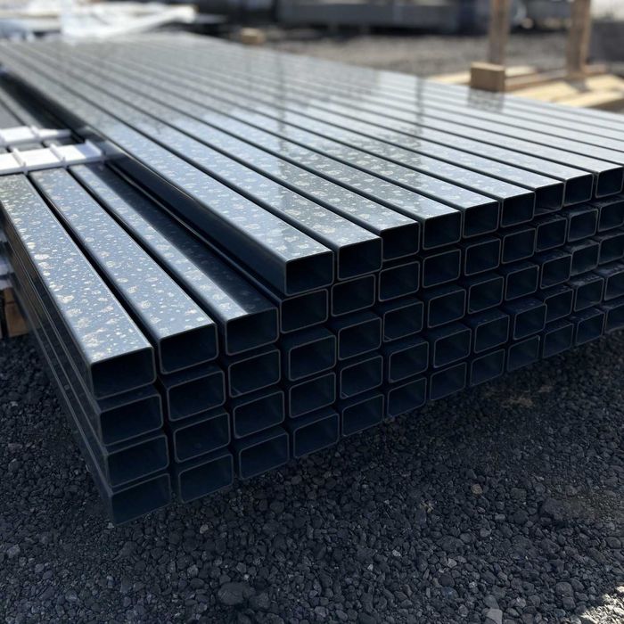 Słupki ogrodzeniowe 60x40 mm