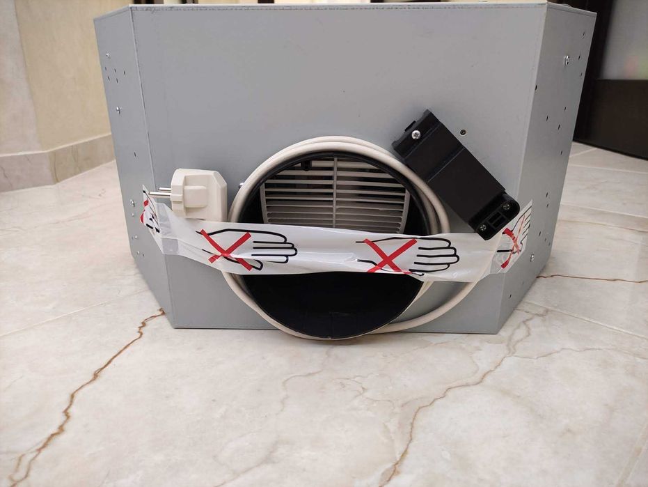 Витяжка Electrolux LFG9525S