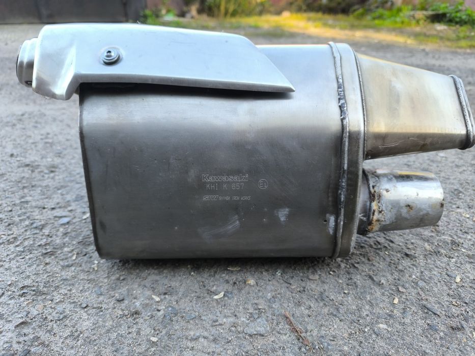 Глушник, прямоток акраповіч,acrapovic