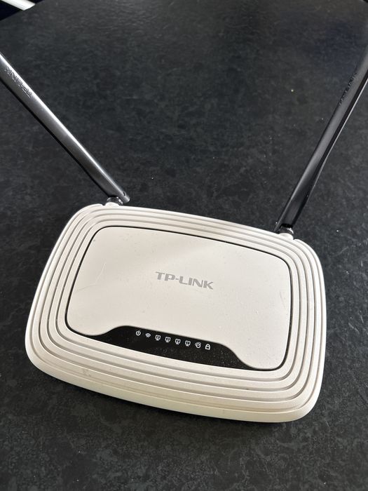 Reuter TP -link model TL-WR841N