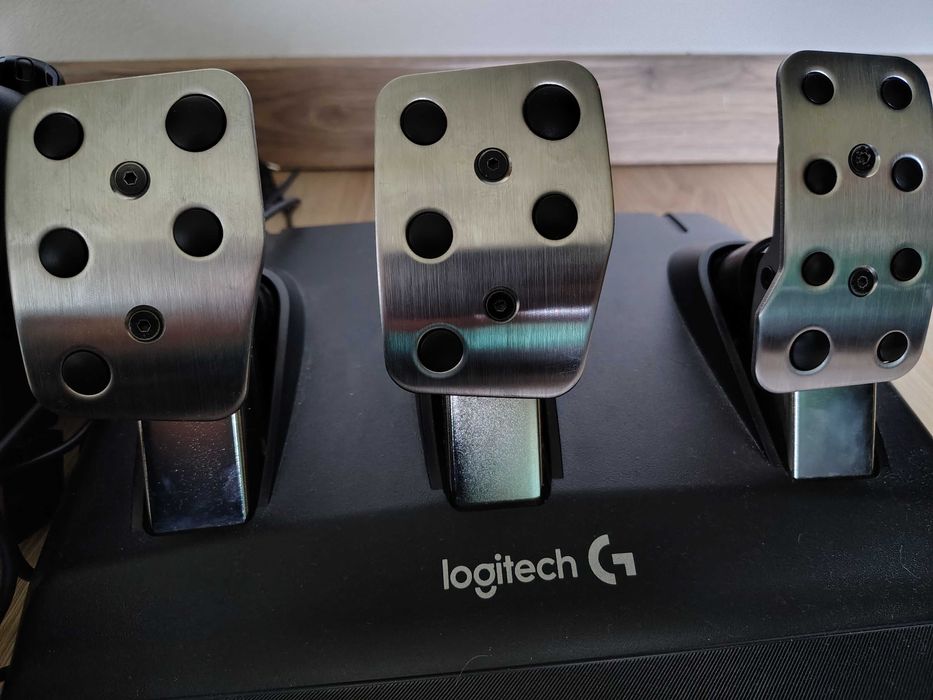 Logitech G29 + Shifter PC/PS3/PS4/PS5