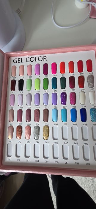 Mesa de estetica e todos acessorios