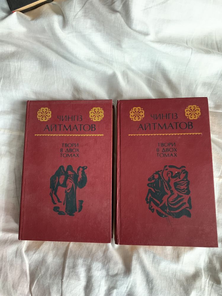 Книжки різні в гарному стані