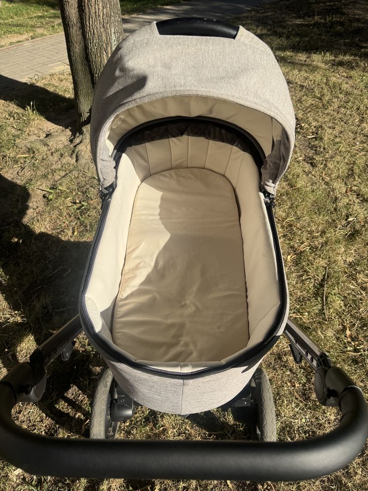 Wózek Invictus 2w1
