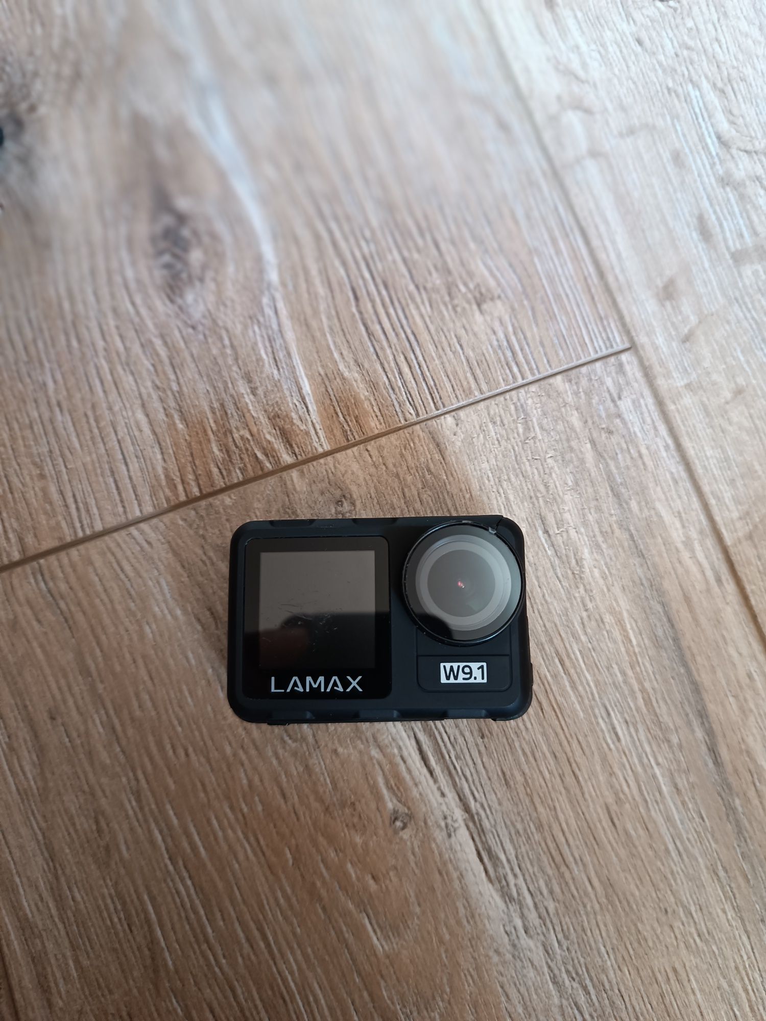 Kamerka sportowa Lamax W9.1 wraz z akcesoriami
