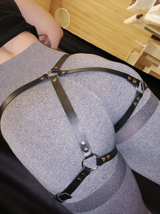 Черная портупея на бедра гартеры регулируемые ремни на попу эко кожа