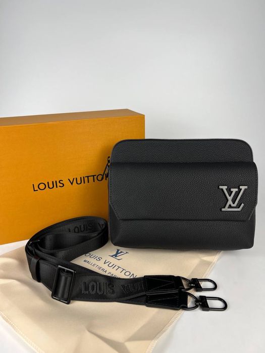 Сумка шкіряна чоловіча через плече / Мужская сумка Louis Vuitton