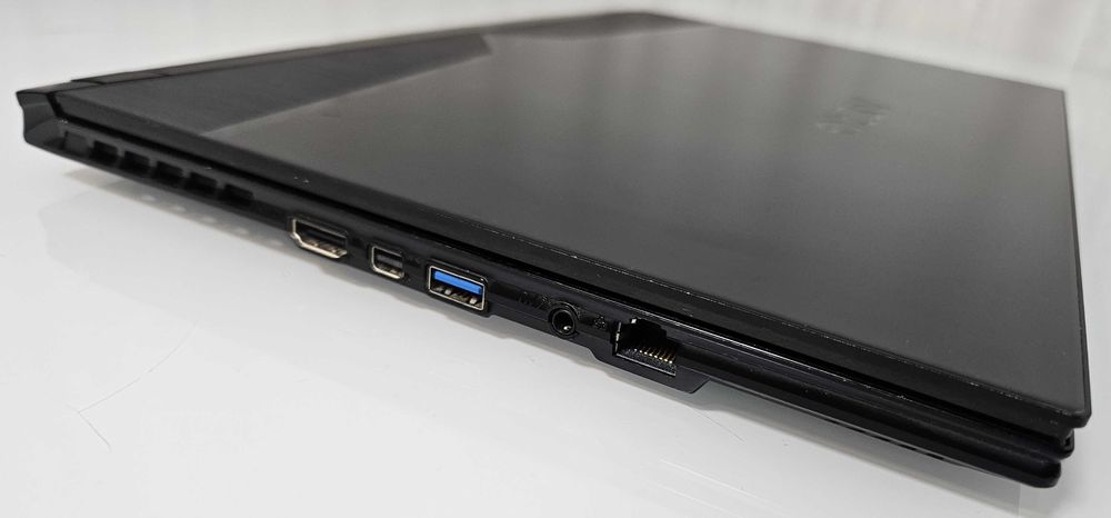 Ігровий ноутбук Gigabyte AERO 15 /i7-10750H /32 /512 /RTX 2070 Super