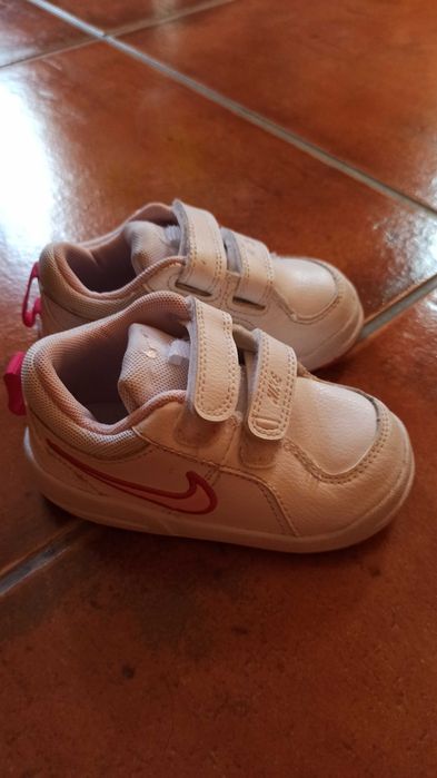 Tennis Nike como novos