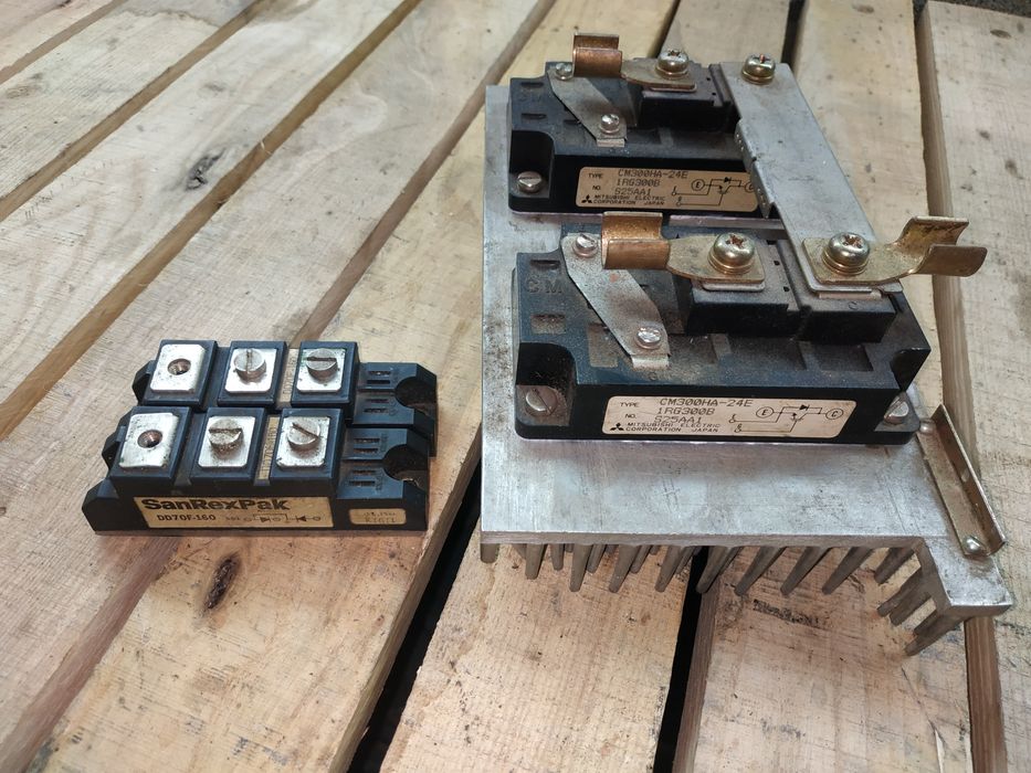 IGBT транзистор диод 1200V 300A Mitsubishi IGBT Module SanRex Pak