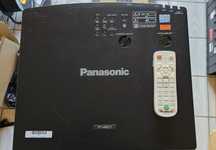 Projektor Panasonic PT-VMZ71B czarny 7000 ANSI LASER 504h