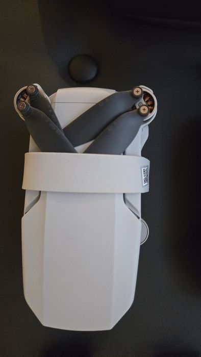 DJI Mavic Mini Fly More Combo – 3 baterie, torba, pełen zestaw – stan