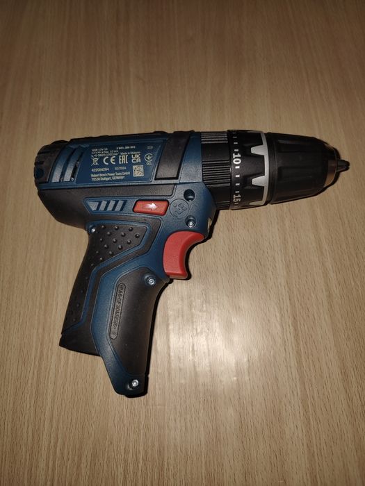 Wiertarko-wkrętarka Bosch GSB 12v-15 z udarem