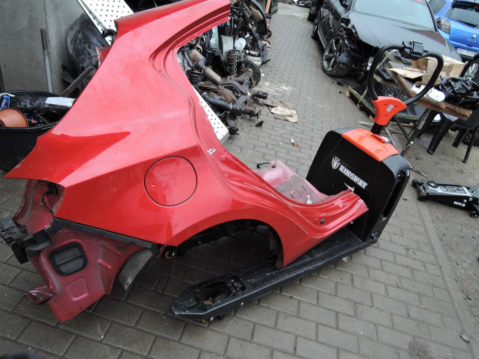 Alfa Romeo GIULIETTA Ćwiartka błotnik tył prawa  prawy