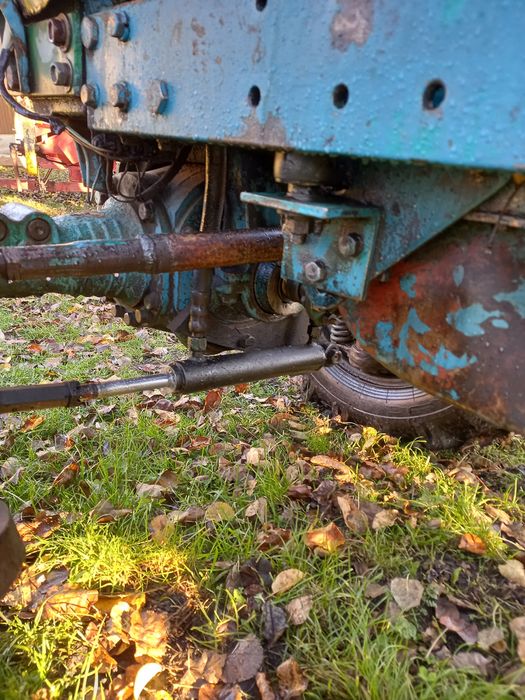 Продам трактор  т 40АМ як окремо так і з навісним..