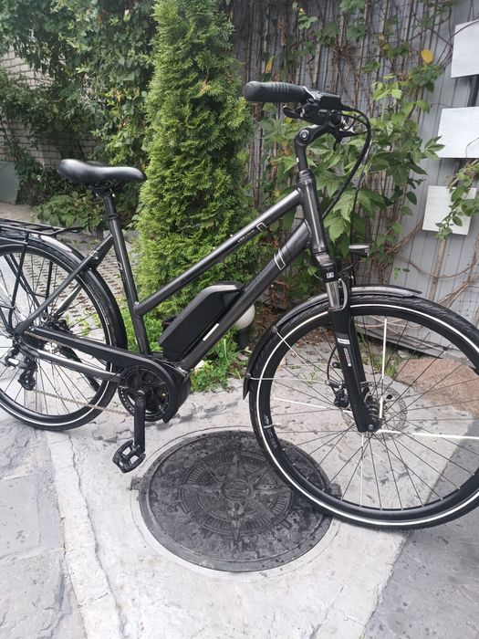 Електровелосипед новий Triumph Bosch Germany  с зарядним пристріем