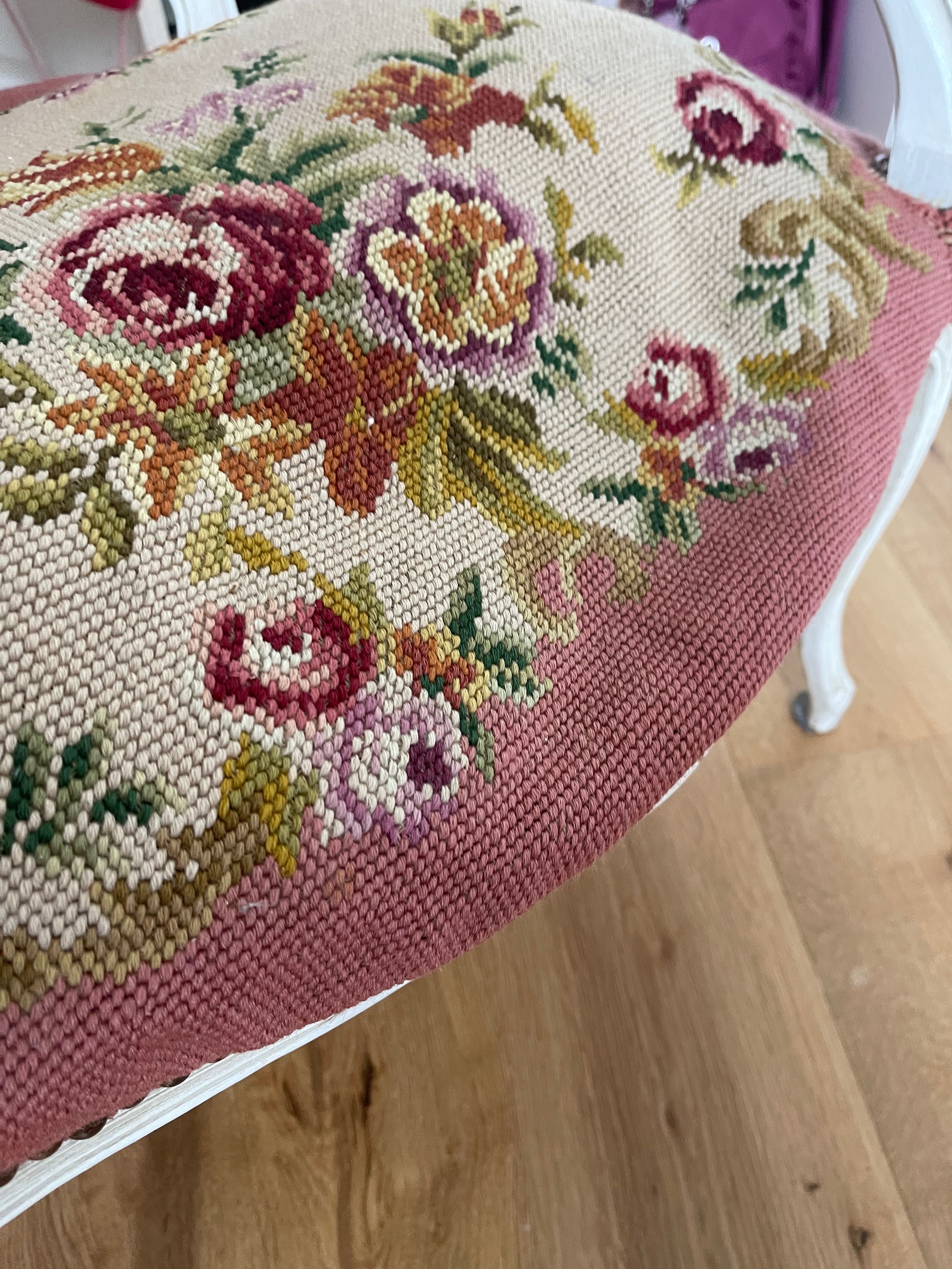 Krzesło Ludwig dąb gobelin róże Shabby Chic