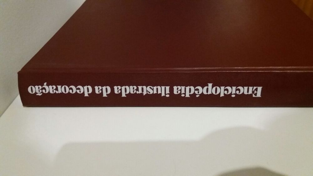 Enciclopédica Ilustrada da Decoração