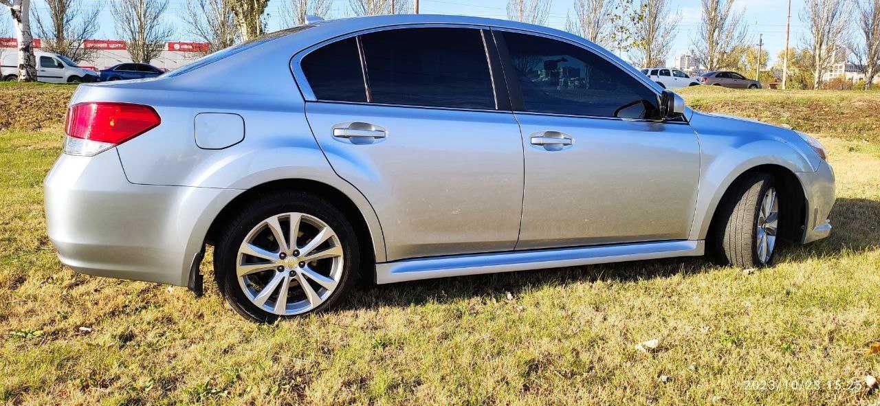 Subaru Legacy 2012