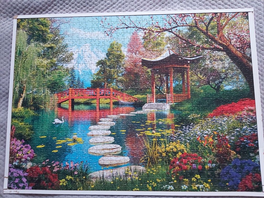 Puzzle 1000, firmy Clementoni 69×50