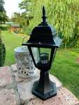 Lampa stojąca ogrodowa