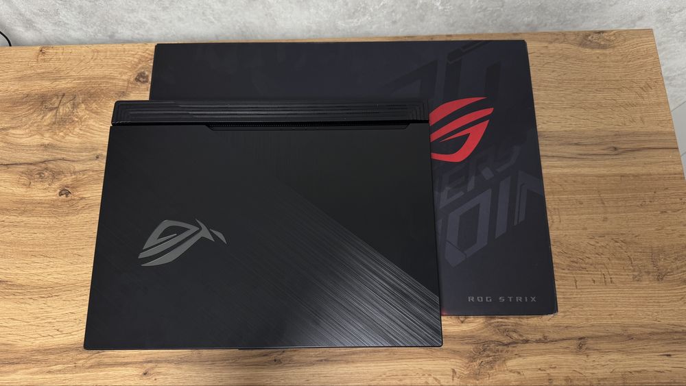 Игровой ноутбук ASUS Rog Strix G15