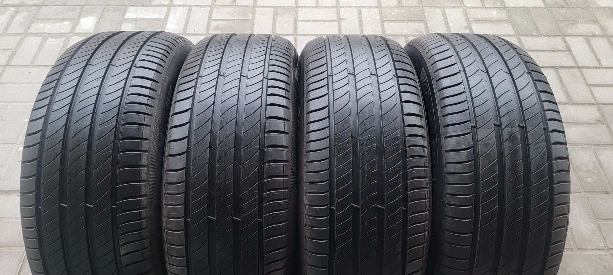 Шины 235 55 R18 Michelin primacy 4  НОВЫЕ