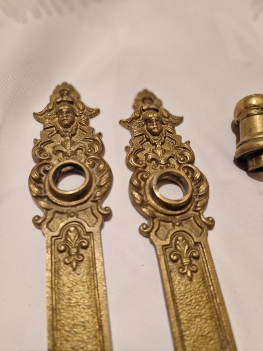 Klamki mosiężne komplet