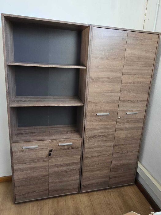 Conjunto escritório - 2 secretárias e 2 armários