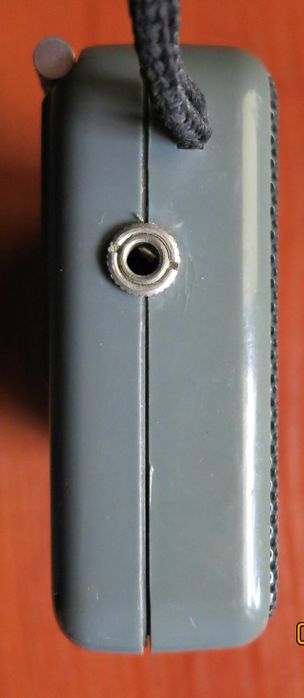 Маленький радіоприймач