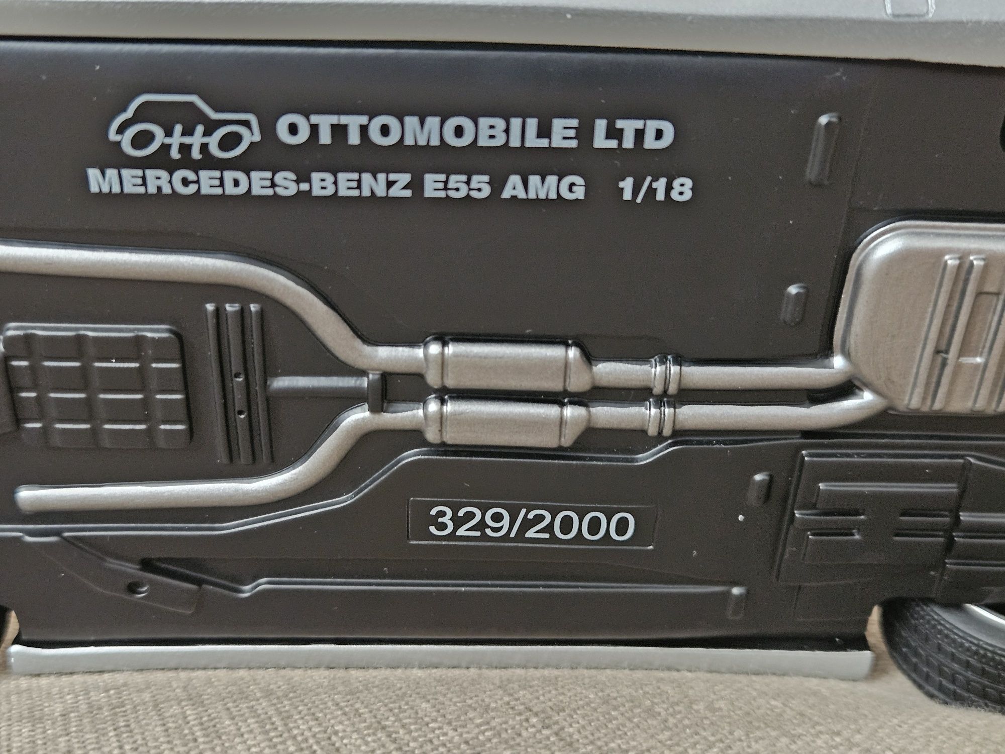 Mercedes Benz E55 AMG W210 1:18 Otto Models LIMIT!