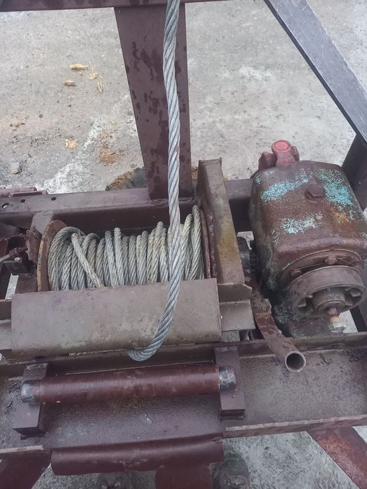 Sprzedam wyciągarka Leśna lebiodka, star 660