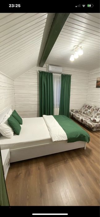 Greenhouse-автономний, в лісі, річка, на 8-10 осіб