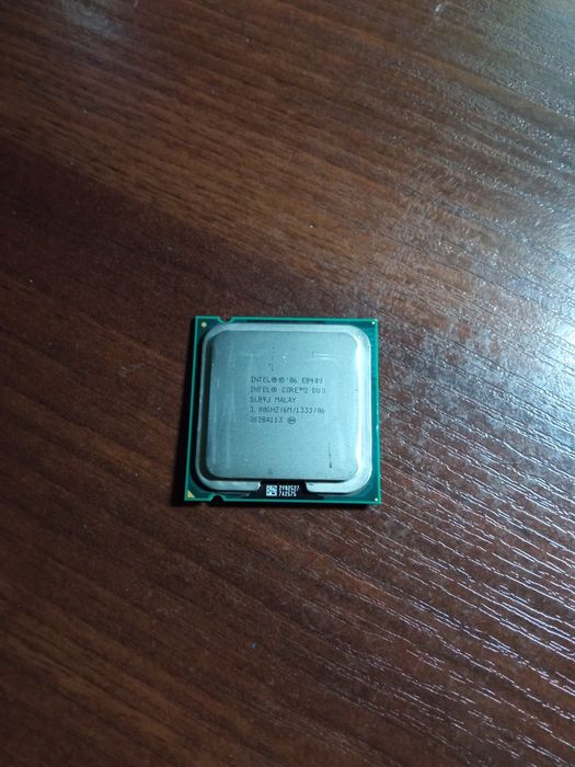 Intel Core 2 Duo E8400