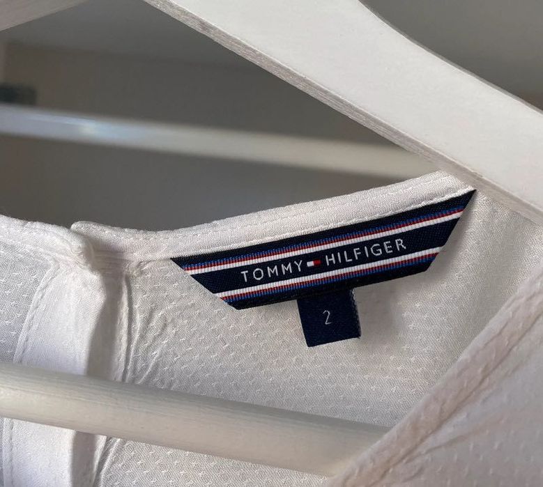 Tommy Hilfiger koszula damska biała w plisowana rozpinana na plecach