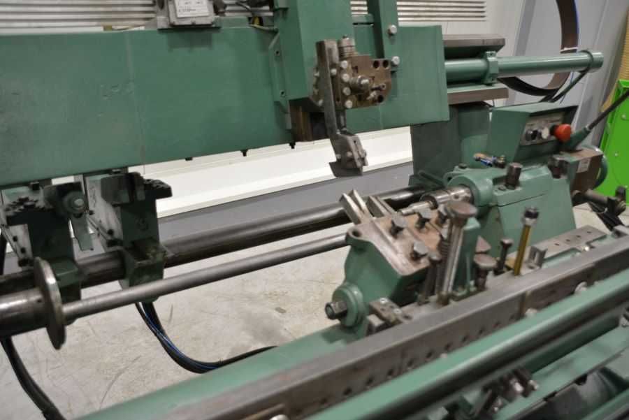 Tokarka GENINI KAFIRO 90 max dł 900mm 3 noże