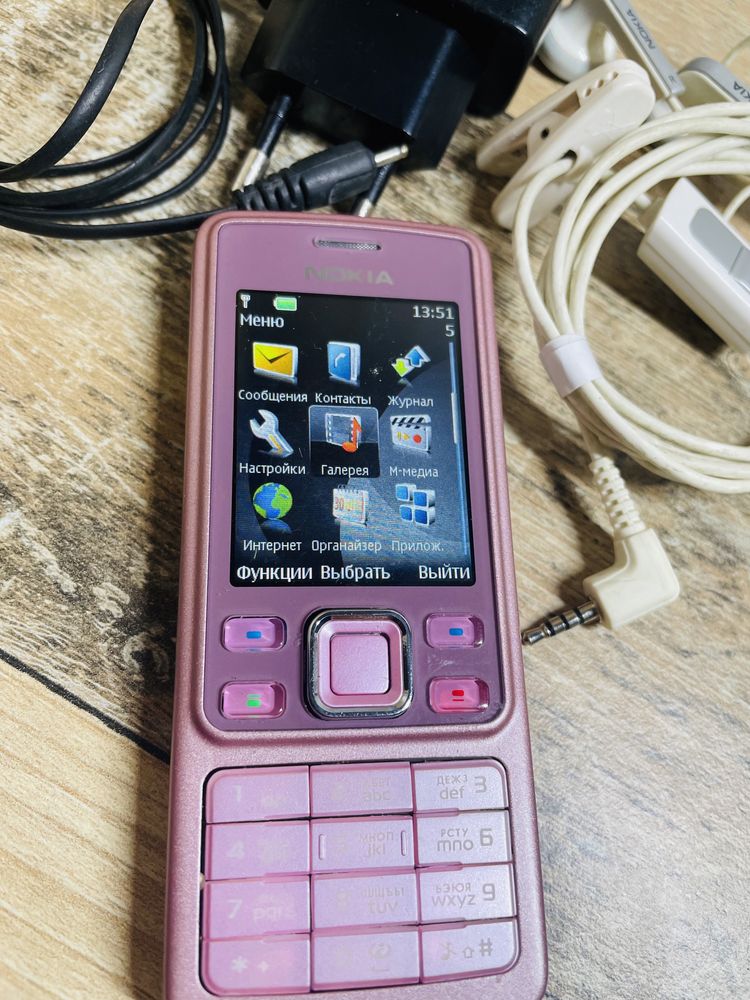 Nokia 6300 розовый