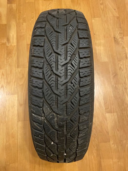Komplet opon zimowych 165/65 R15