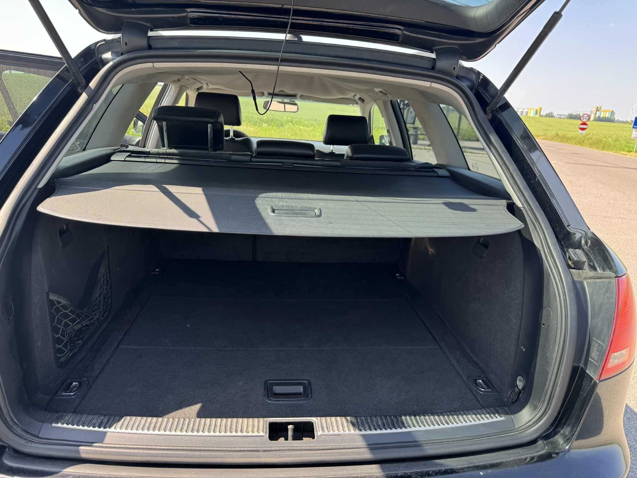 Audi A4 B7 S-line Kombi | 2.0 TDI 103KM | Manual | 2 komplety opon