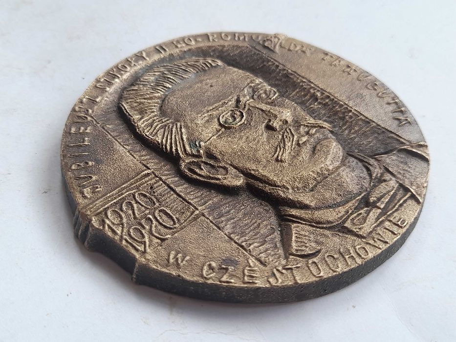 Medal 50 lat II LO im. Romualda Traugutta Częstochowa (1970)