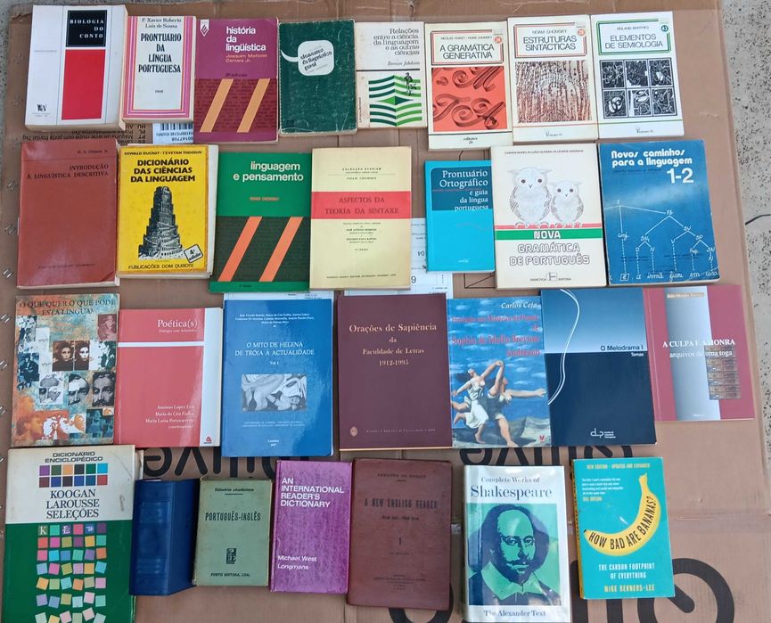 Livros (Lote 5) - Linguística / Literatura / Gramática / Poesia