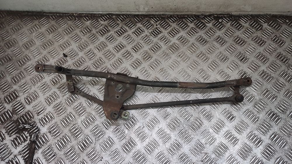 Alfa Romeo 156 mechanizm wycieraczek przód przedni