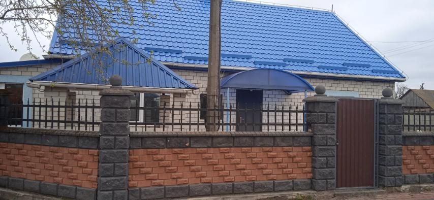 Житловий будинок садибного типу