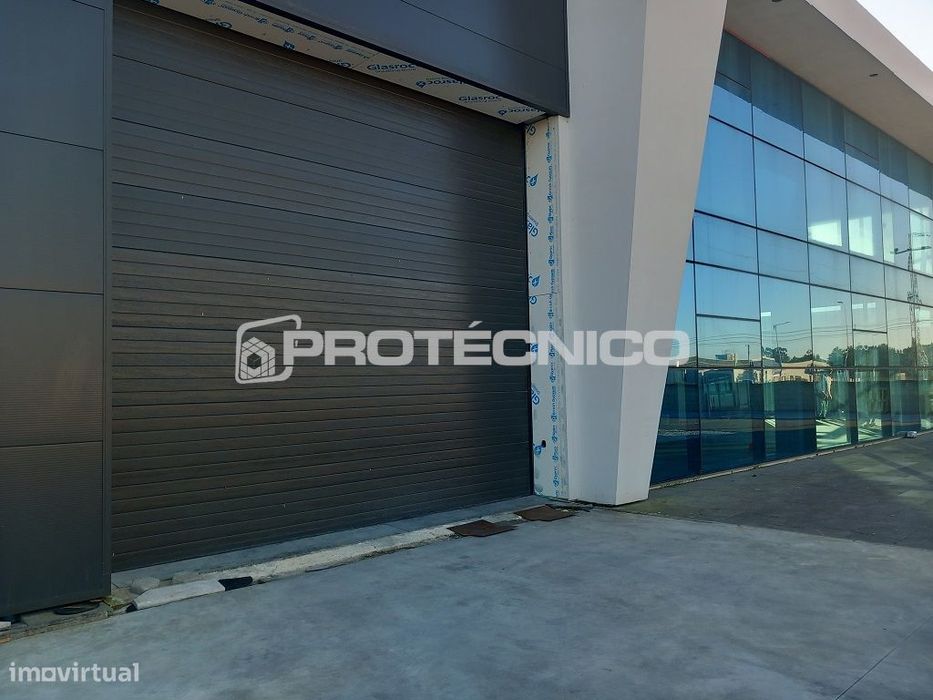 Armazém c/ 770m2 – Z.I. da Mota